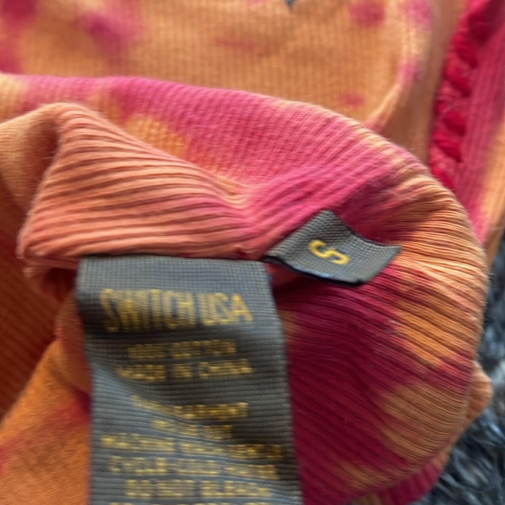 Tank top - Picture 3 of 3